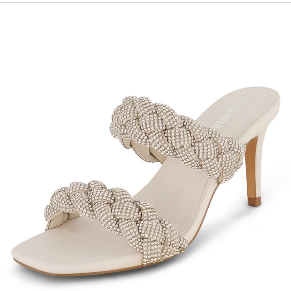 Cushionaire Shoes - NEW Cushionaire Party Sandals